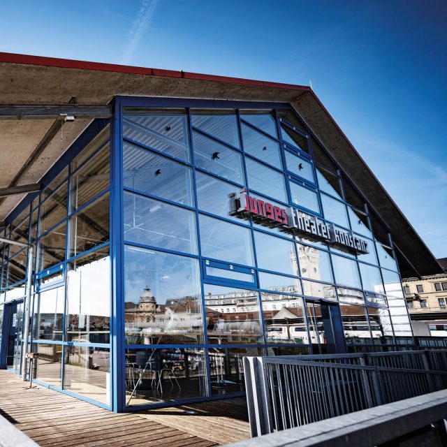 Die Spiegelhalle des Theater Konstanz ist Veranstaltungsort des Bodenseefestival