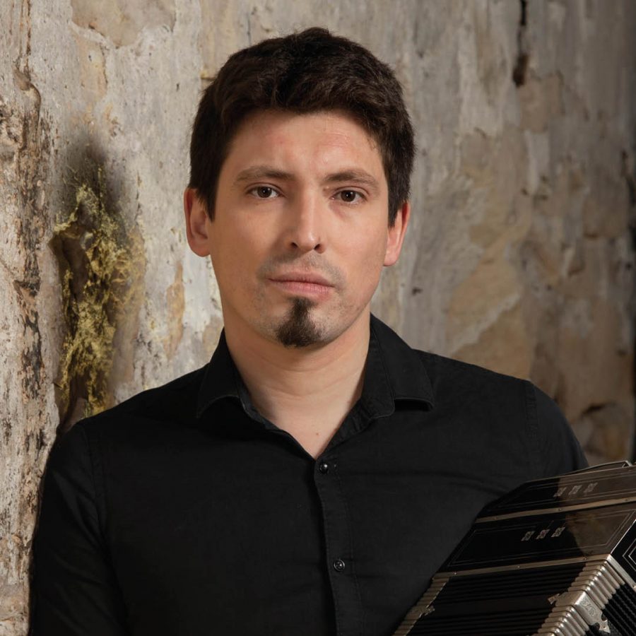 Lysandre Donoso spielt zusammen mit Friedemann Wuttke beim Bodenseefestival 2026 in Schloss Achberg